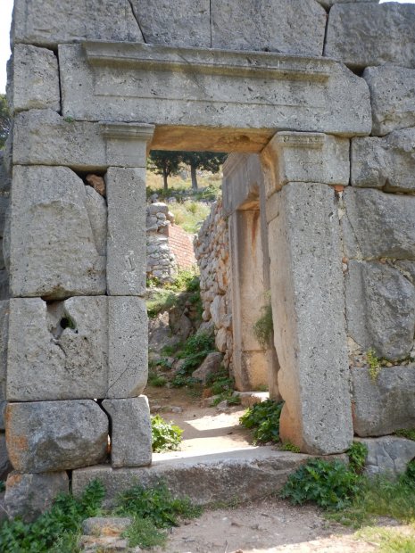 Temple de Diane - Ve-IVe siècle Av.JC